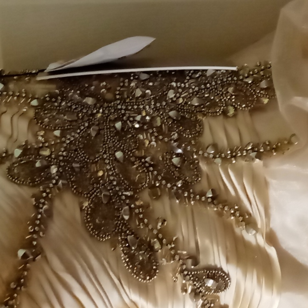 Jovani prom dress size 14 B38 & T 38